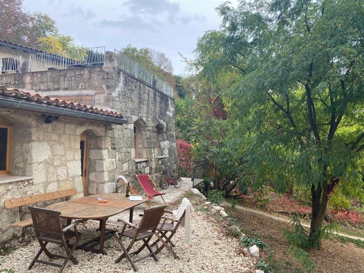 Grand Gite Les Cabanes De Fallot Pour 19 Personnes - Piscine Naturelle L'isle-Bouzon Exterior foto